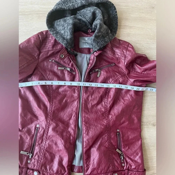 VANITY WOMEN'S RED FAUX LEATHER JACKET - Picture 7 of 9